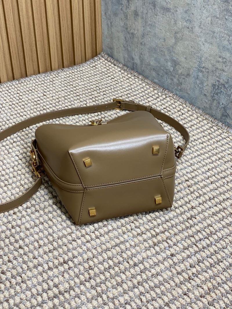 Y51 bucket bags